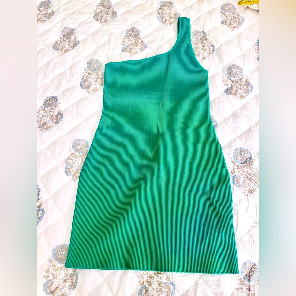 Green One-Shoulder Dress